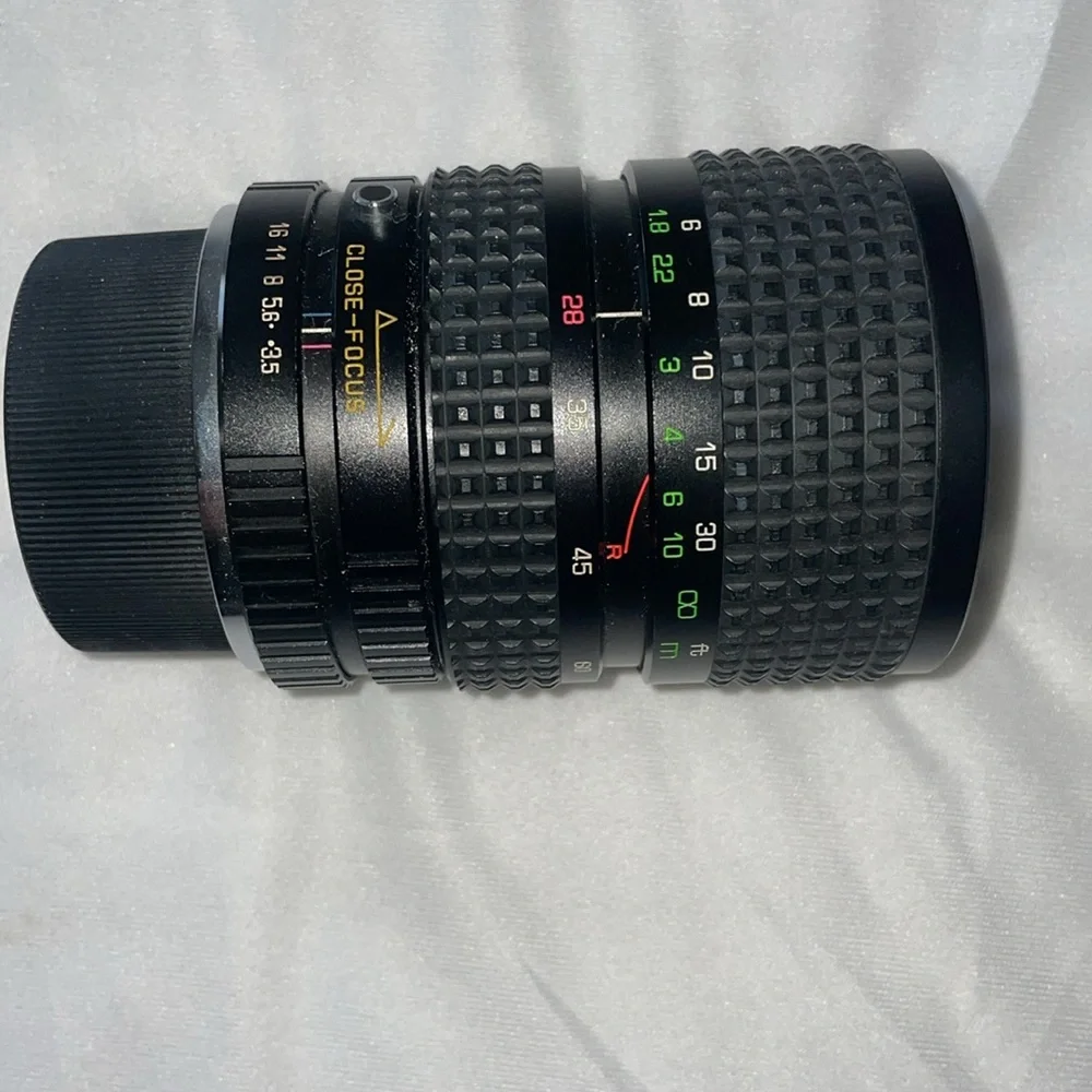 Osawa MC 1:3.5 - 4.5 no. 5907001 camera lens